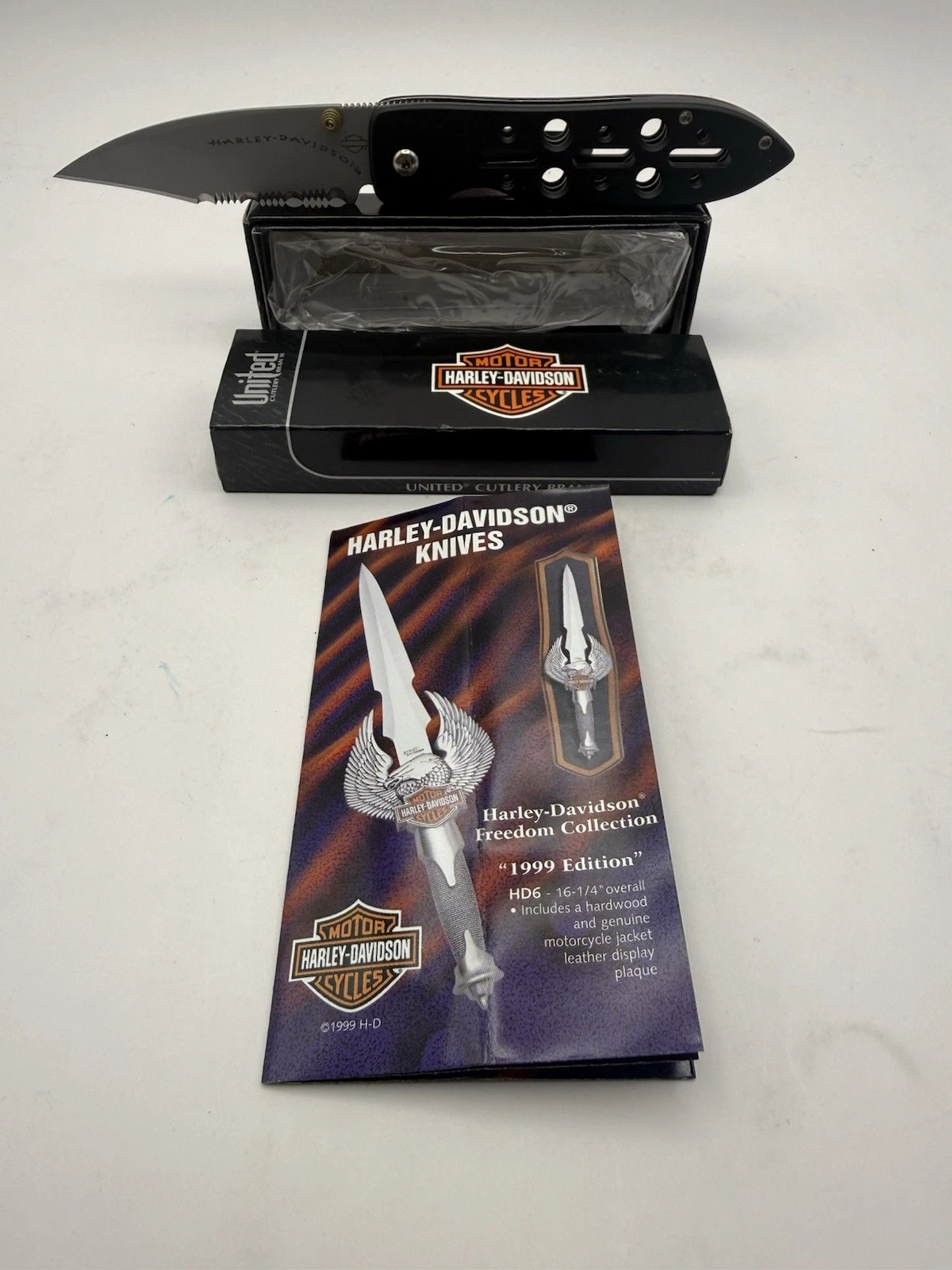 HARLEY DAVIDSON HD26-B 1999 POCKET RIDERS KNIFE BY UNITED CUTLERY BLACK NEW BOX