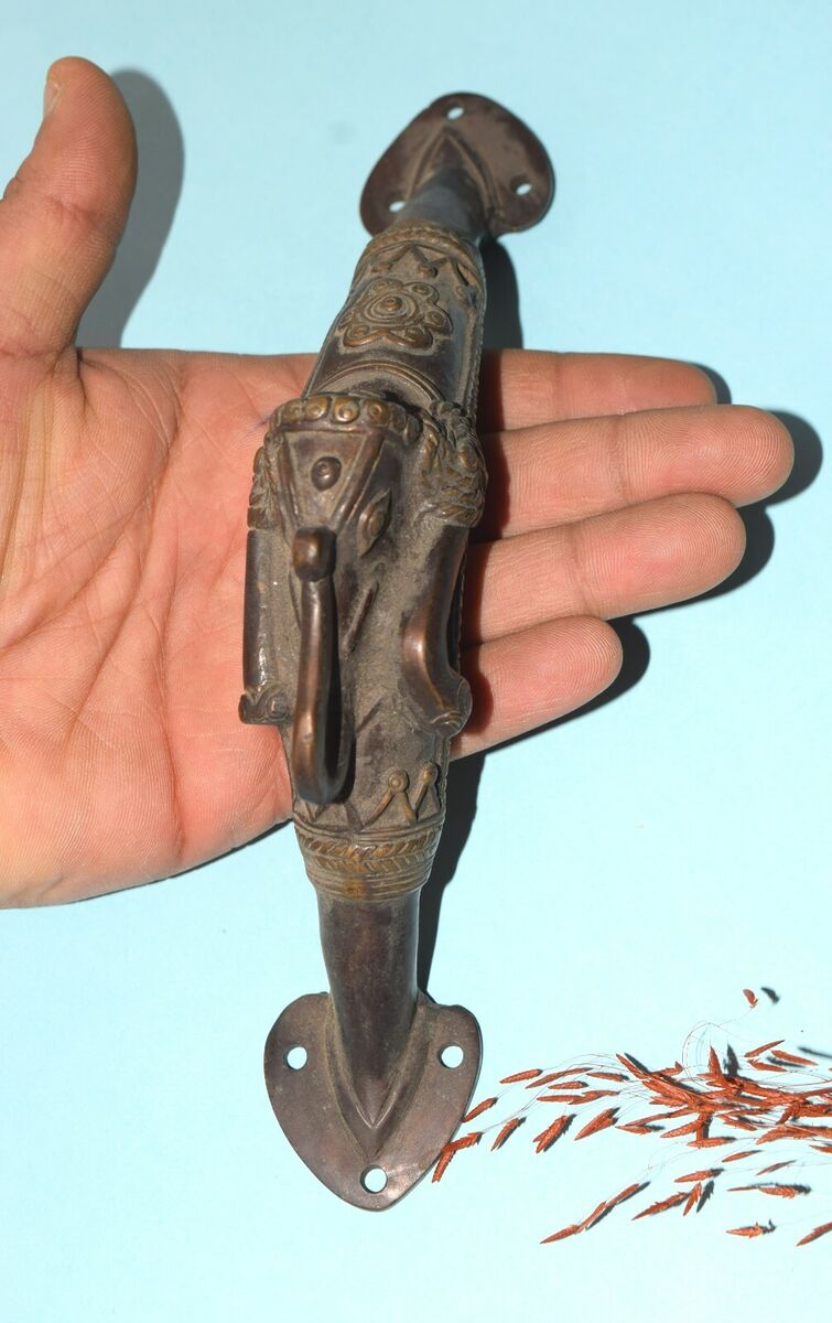 Dhokra Art Vintage Door Pull Elephant Figure Brass Door 