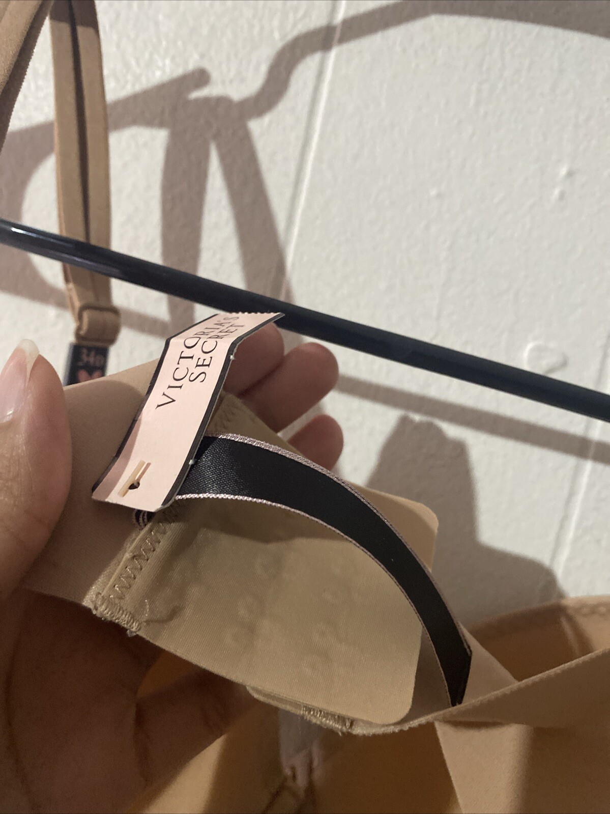 Victoria’s Secret Multi-way Bra Size 34D NWT