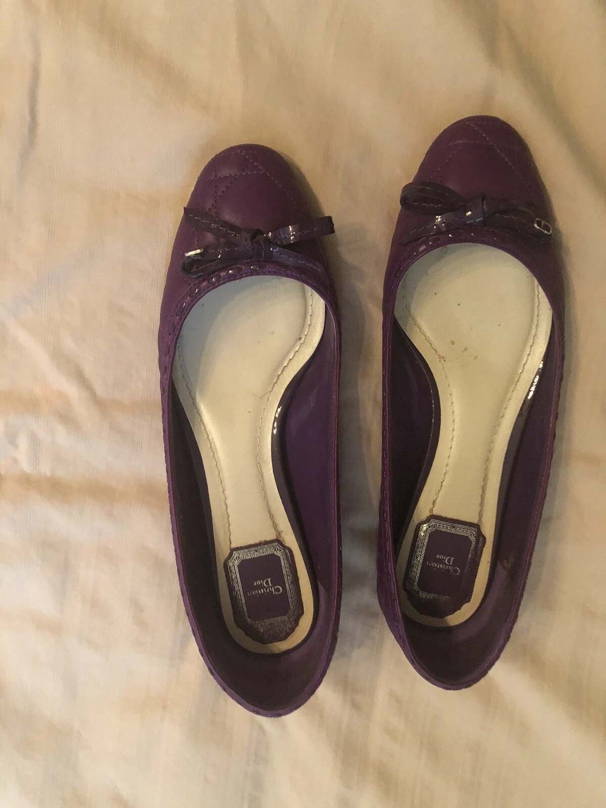 Chaussures plates motif cuir Christian Dior