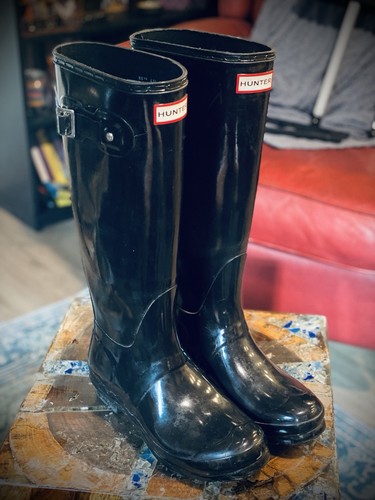 Hunter Original Tall Gloss Women's Rain Boots - Black, 7 US