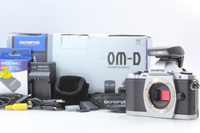 [Near MINT SC:3897] Olympus OM-D E-M5 Mirrorless Digital Camera Silver JAPAN #