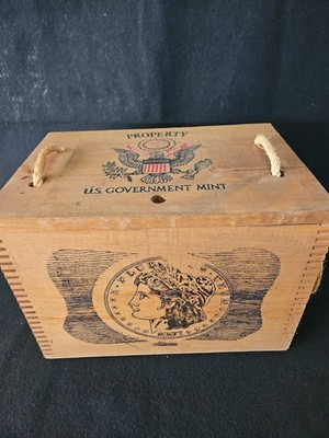 Vintage Wooden Crate US Mint Carson City NV Mogan Silver Dollar Reproduction 