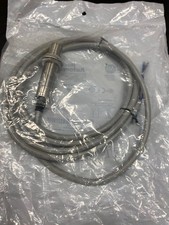 ALLEN-BRADLEY 871TM-B8N18-A2 INDUCTIVE SENSOR ((Brand New))!!!