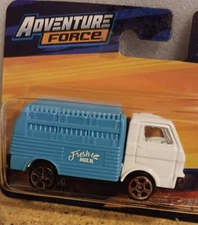 Maisto Adventure Force Milk Delivery truck Blue & White Cab 1/64 Fresh Milk logo