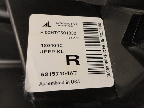 JEEP CHEROKEE PARK AND TURN SIGNAL ASSEMBLY (RH) 68157104AT - Picture 5 of 8