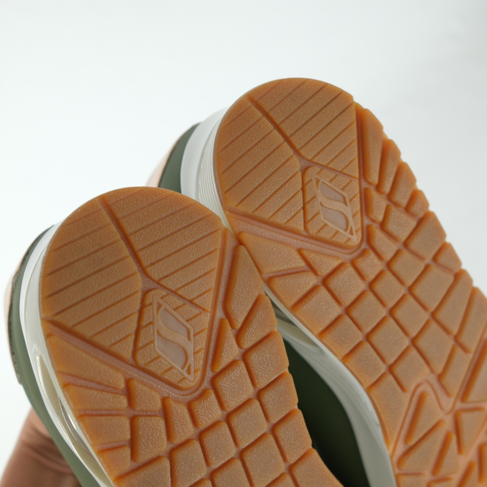 Skechers Uno Shimmer Away Olive Gold Metallic Lace Up Sneaker Size 9.5