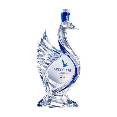 3D Sculpted Grey Goose Glass Decorative Glass Whiskey Bottle for Home Bar NEW
