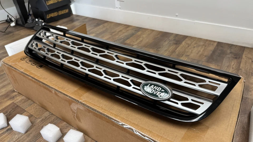 Rejilla Land Rover Discovery OEM 2017-2020 - Haz una oferta Foto 2 de 4