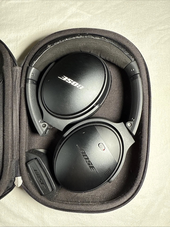 Bose QuietComfort 35 Noise Cancelling Series I Wireless Headphones QC35 Black - image 2 of 4