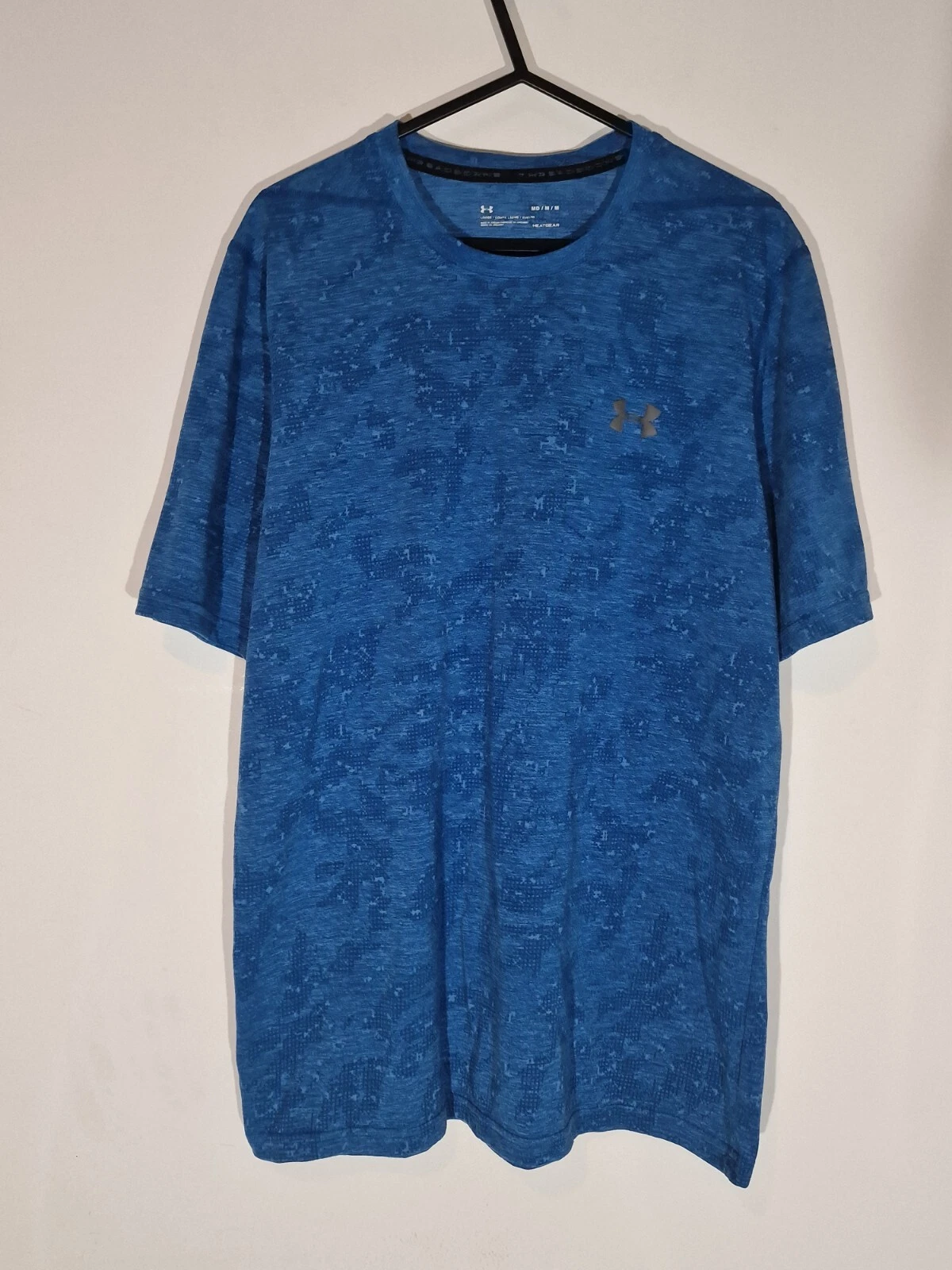 UNDER ARMOUR FITTED T SHIRT HEAT GEAR Size Medium Blue Threadborn