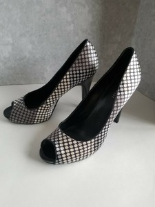 nine west polka dot pumps