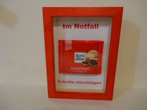 Scherzartikel Notfall Set Ritter Sport Im Notfall Scheibe Einschlagen Geschenk Ebay