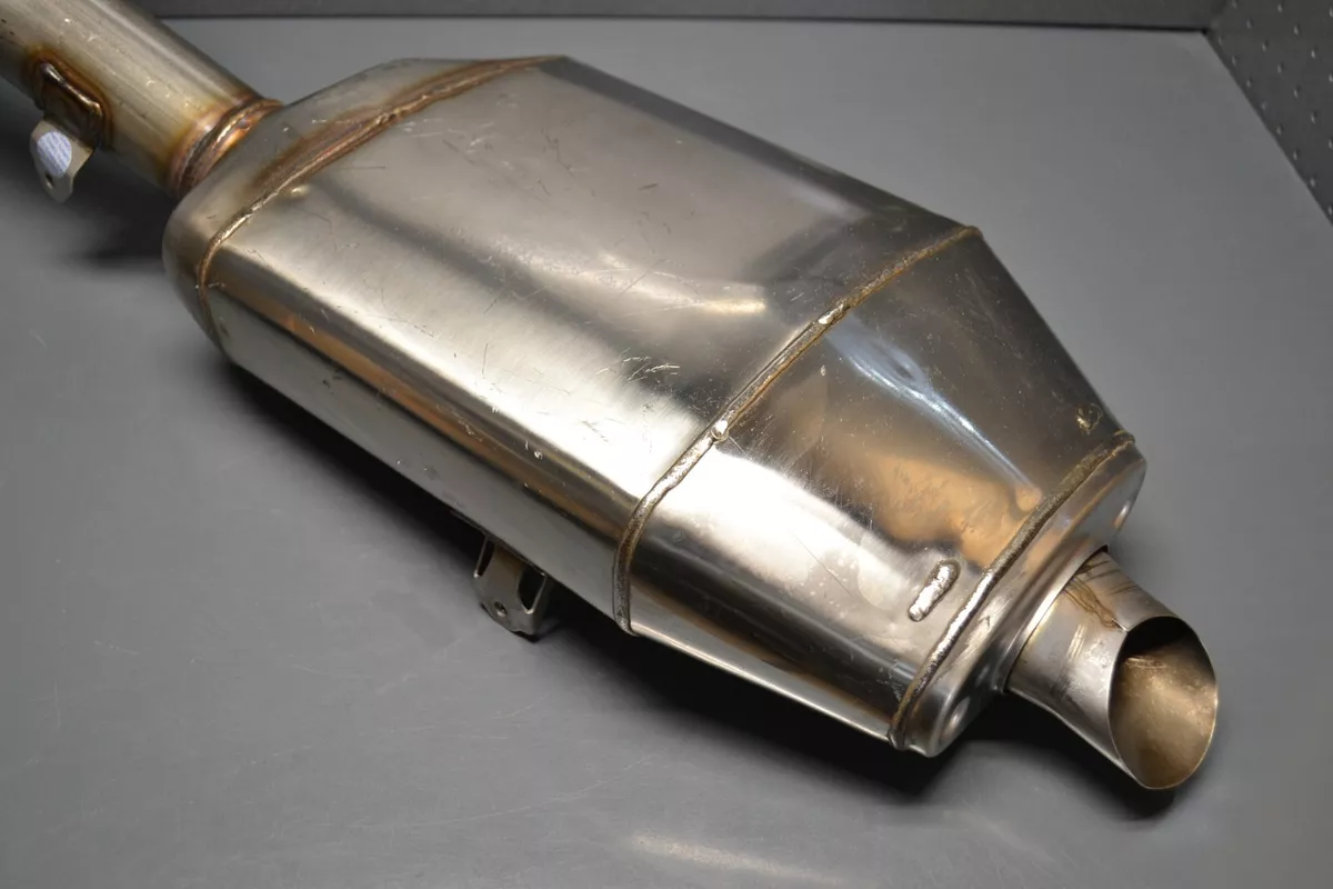 Honda genuine new CBR600rr 2021 Japanese import exhaust muffler