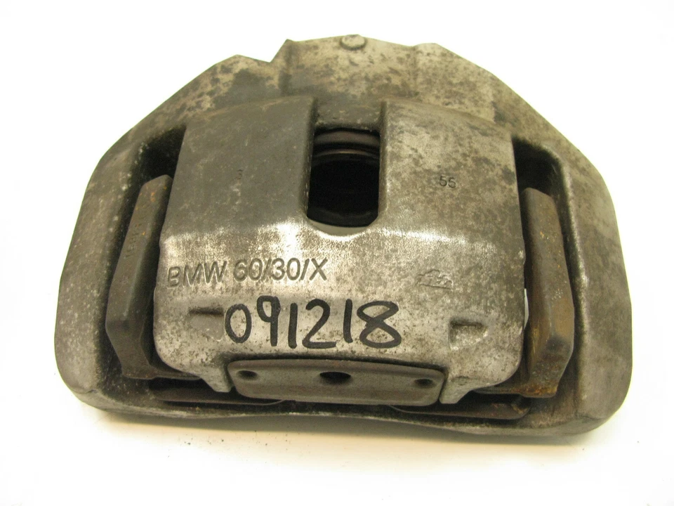 06-10 BMW E60 E61 535Xi 530Xi 528Xi 525Xi Brake Caliper Pair LEFT RIGHT FRONT E - Image 4 of 4