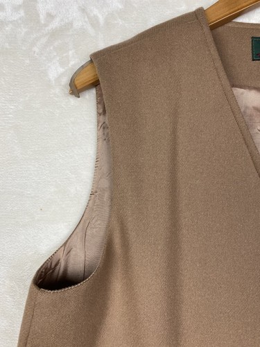 Orvis Vest Womens Medium 100% Wool Tan Lined Pockets USA Vintage - Picture 3 of 12