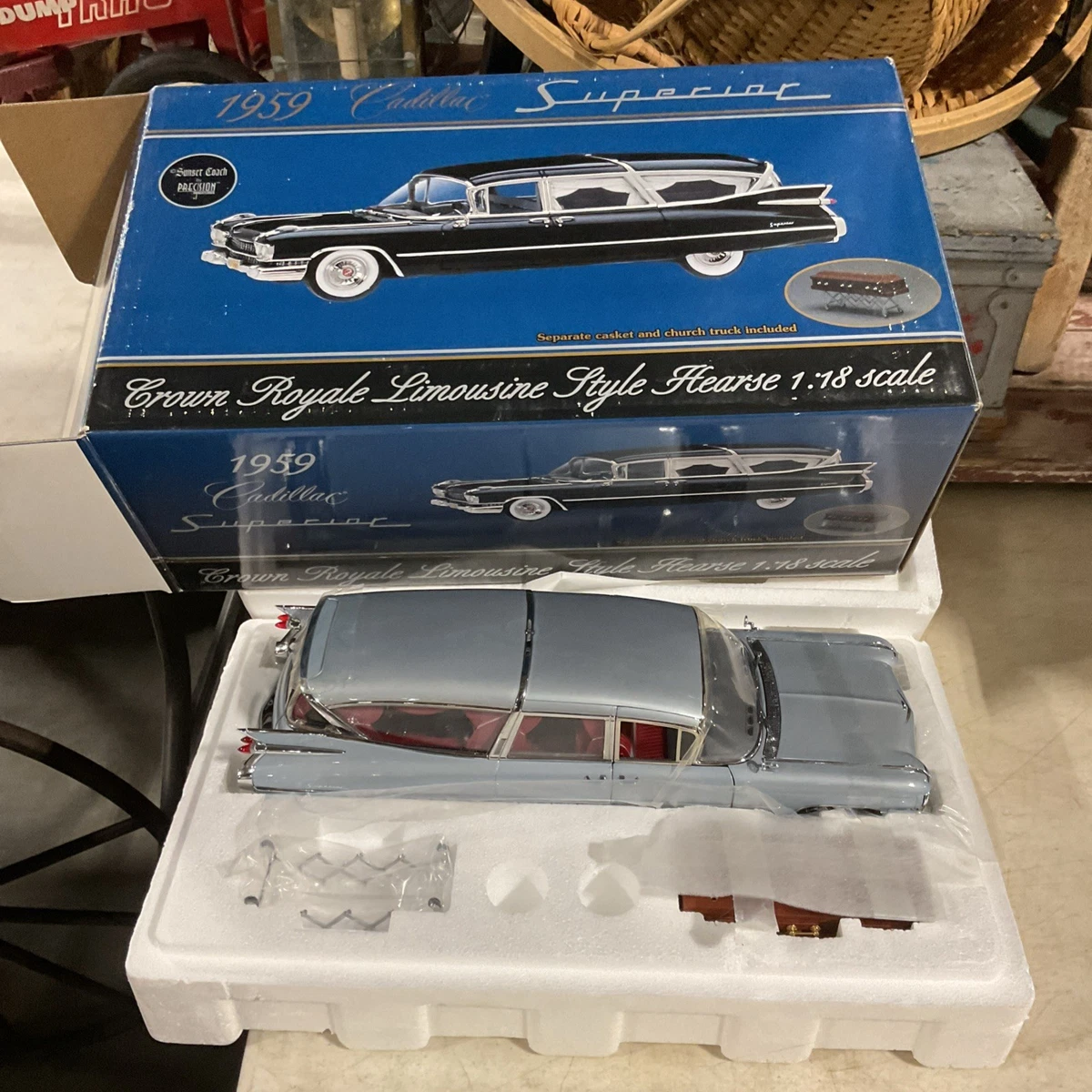 No11ミニカー1/18箱ありCadillac Superior Crown Cadillac 1:18 Scale Diecast Hearses for sale | eBay