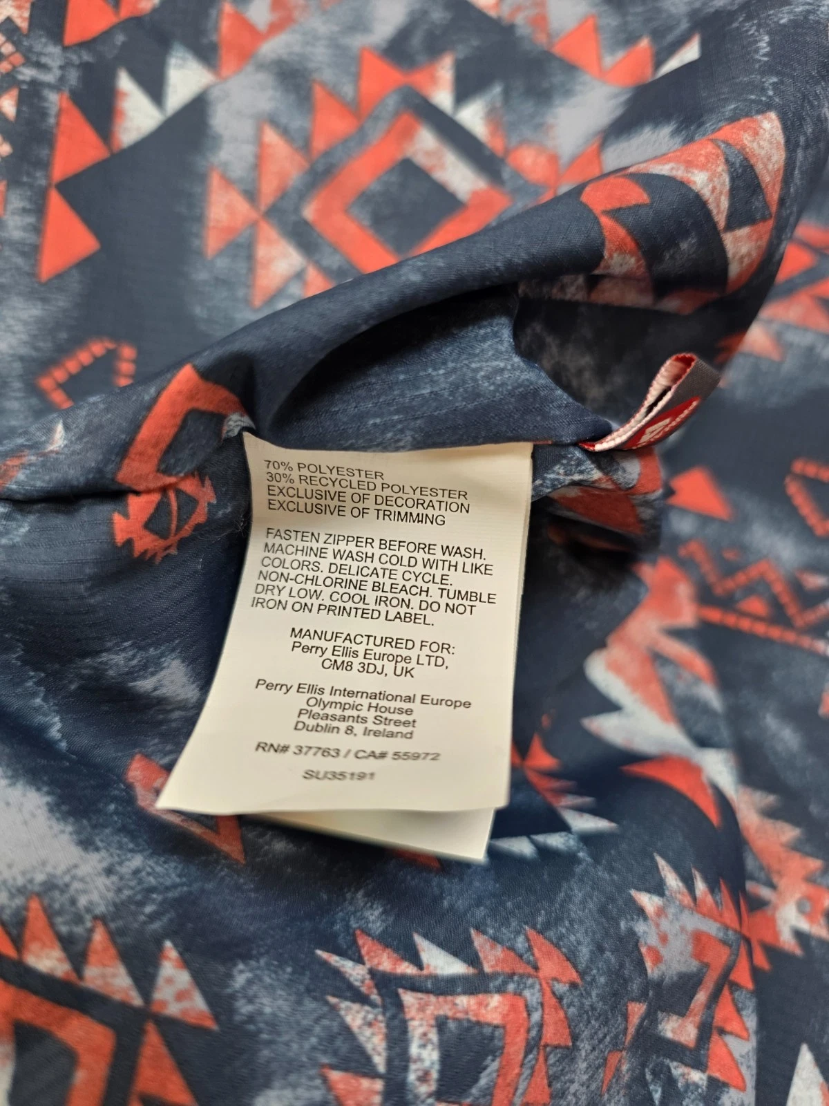 New &LORE Nanotex Aquapel Quilted TRIBAL Vest Men's LARGE L Insignia Blue POLY image 11