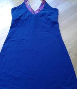 athletic dresses with built in bra