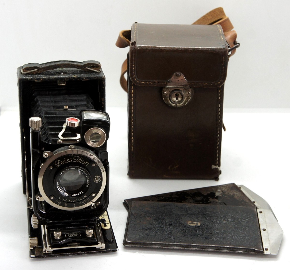 ZEISS IKON　レトロフィルムカメラ 念願のフィルムカメラ、Zeiss Ikon｜kon