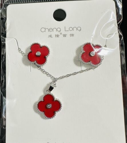 Stainless Steel Red Clover Matching Earrings Necklace Adjustable  Set - Picture 1 of 1