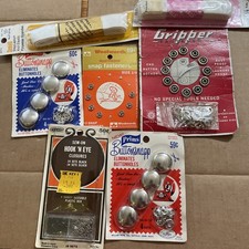 Collectible Junk Drawer Lot Of Sewing Supplies . See Photos 