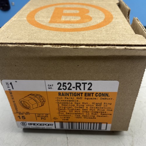 15 Count Bridgeport 252-RT2 1" Raintight EMT Compression Connector - Picture 2 of 3