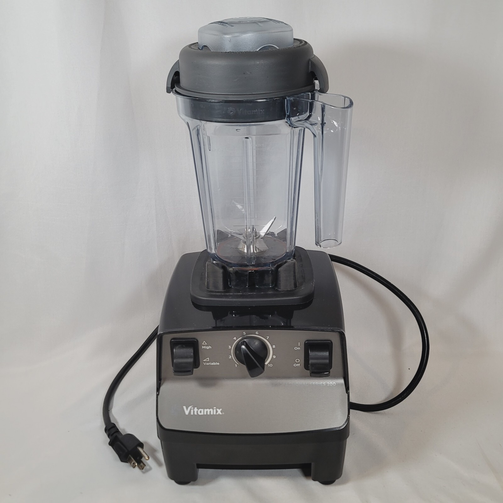 Vitamix Professional Series 200 Blender Model VM0103 w/ 32 oz Container Jar, Lid