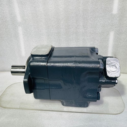 Vickers 4520V50E8 Hydraulic Double Vane Pump - Picture 8 of 9