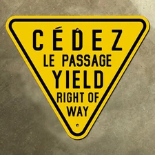 Quebec Canada CEDEZ la passage YIELD right of way highway road sign 1950s 18x15