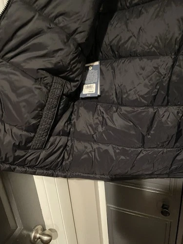 GH BASS Heavy weight WARM 🔥Red and Black Buffalo Plaid Puffer Vest image 5