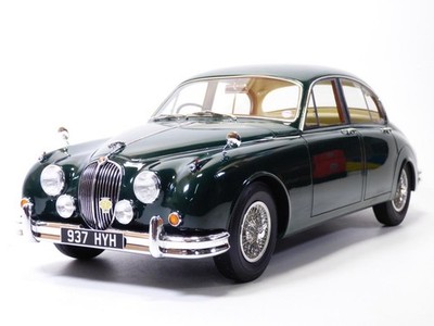 JAGUAR MKII 3.8L vert british Racing 1/12 RHD limited 60ex
