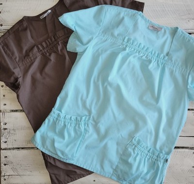 Scrub Tops 2 Urbane  Size Medium Light Blue And Brown