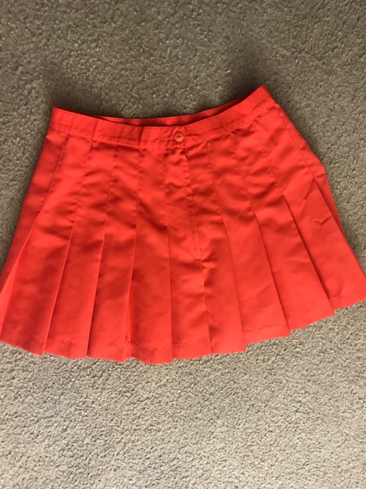 Women's Red Tail Pleated Tennis Skirt for Golf & Pickleball Size 12 EC