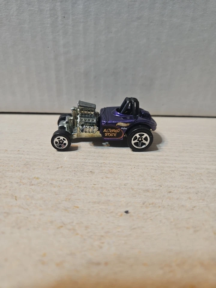 Hot Wheels 2001 Altered State #018 Clean Combine Shipping  - Image 3 of 4
