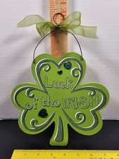 Green Shamrock St. Patrick's Day MDF Hanging Wall Decor, 7x7 in, Vertical