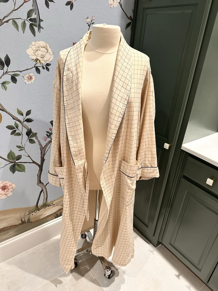 Daniel A Hanson Hombres Algodón Bata a Cuadros Talla M Marfil Hecho en Inglaterra Neiman Marcus Foto 2 de 4
