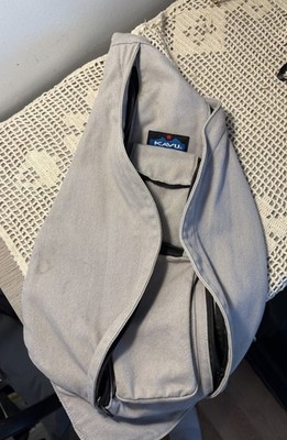 KAVU Gray Crossbody Sling Bag with Patterned Shoulder Strap Zipper Closure