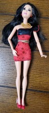 Muñeca Barbie en Casa de Sueños Raource Pestañas enraizadas Rojo Zapatos de Vestir Articulados