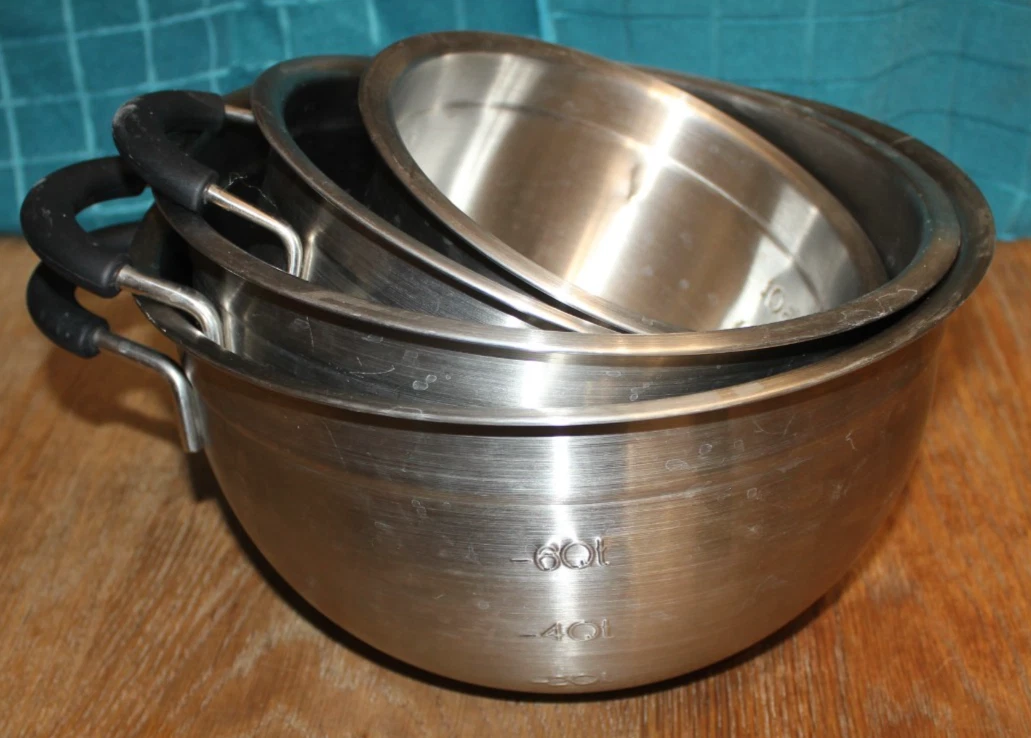 Cook at Home Stainless Steel Mixing Serving Bowl Set of 4 with handles