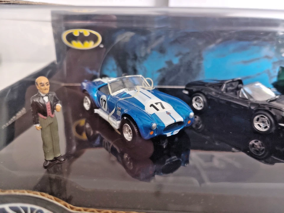 ¡JUEGO DE 3 COCHES HOT WHEELS THE BRUCE WAYNE COLLECTION EDICIÓN LIMITADA 1/10.000 2004! Foto 3 de 4