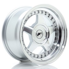 Un cerchio JR Wheels JR6 15x8 ET25 BLANK Argento lavorato Face