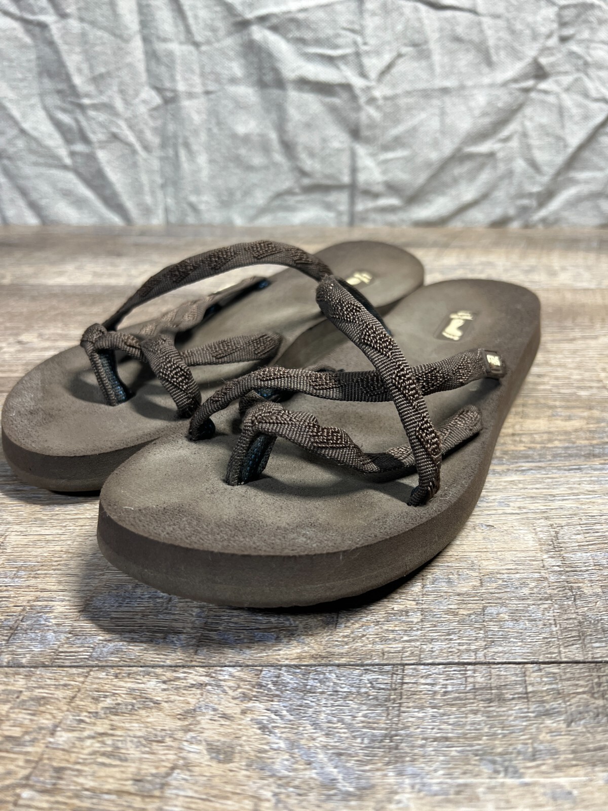 Teva Olowahu Sandals Flip Flop Brown Strappy Women's 8 Gem