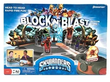 Skylanders Block n Blast Action Board Game Pressman Head to Head Fun NIB