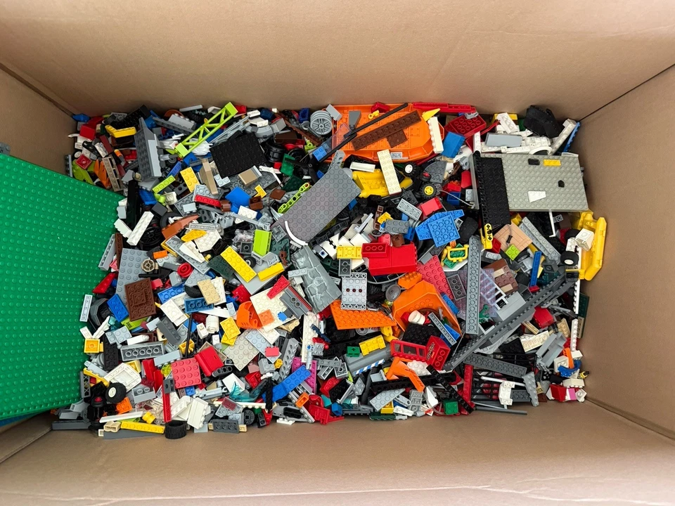 Lego ~17.5 kg Konvolut Star Wars, Fantasy, Power Miners (9525, 9499, 7094, 5984) - Bild 3 von 4