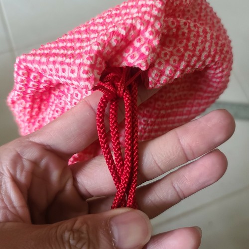 Vintage Japanese Ajiro Rattan Kinchaku Red Drawstring Bag Bamboo Clip + Tracking - Picture 10 of 11