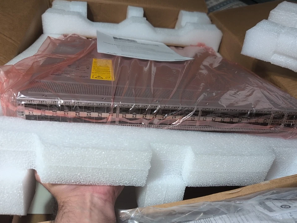 Cisco Nexus 31108PC-V Switch - Image 3 of 3