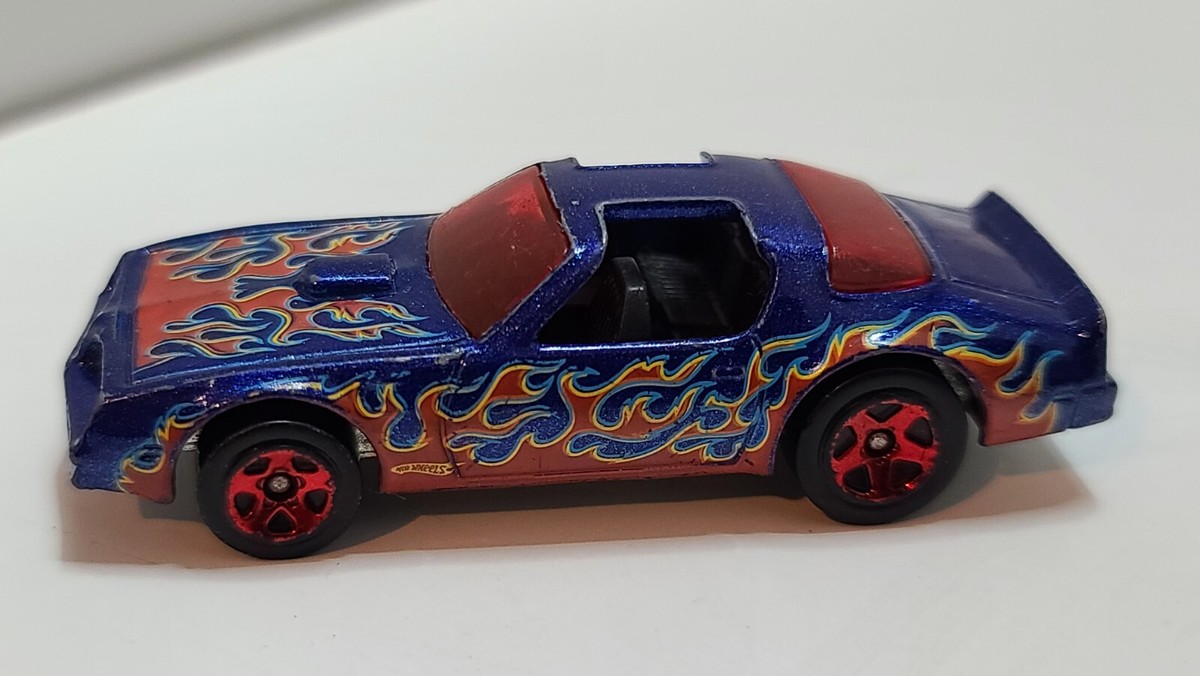 ミニカー HOTWHEELS FIREBIRD RACEWAY FLAME DRAGGER Amazon.com: Hot Wheels - Special Edition - Firebird Raceway