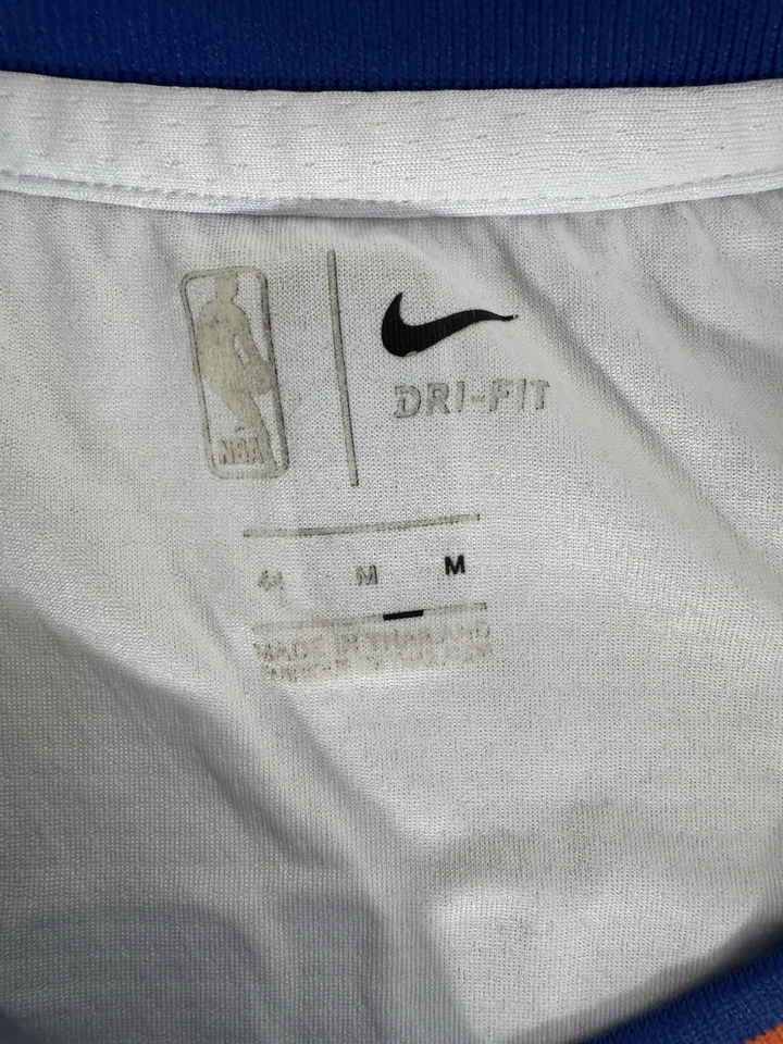 New York Knicks Jalen Brunson Nike Jersey Medium - Image 4 of 4