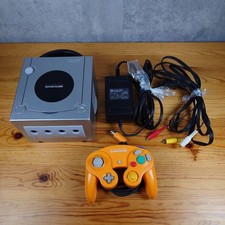 Nintendo GameCube Console Silver DOL-101 NTSC-U with Controller cables s1688M